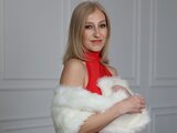 LaraSabele shows real
